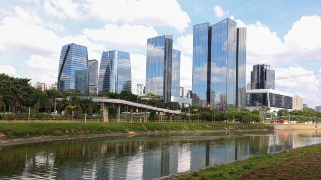 Pinheiros - rio - prédios - cidade São Paulo