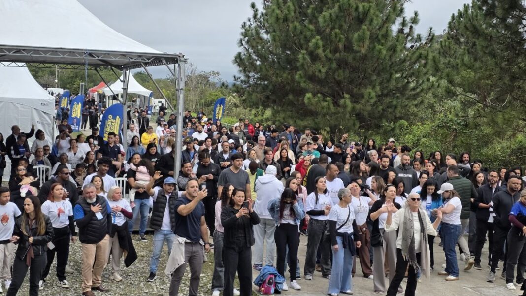 Primeira Caminhada com Cristo da Zona Su