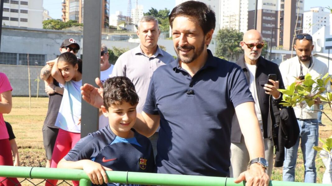 prefeito Ricardo Nunes - parques - crianças